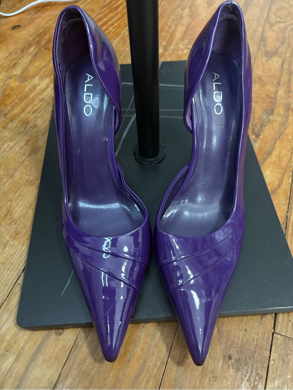 Aldo Glossy Purple Pointed-Toe Pumps
